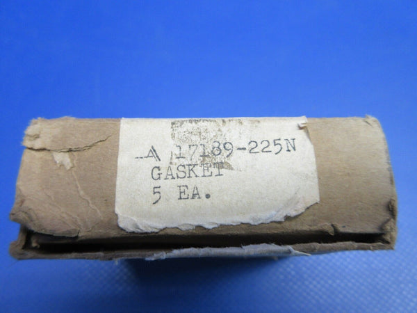 Piper Flange P/N 17189-225N NEW OLD STOCK (0324-1193)
