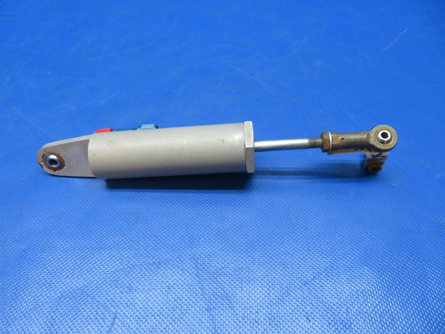 Mooney M20 / M20E Hydraulic Flap Actuator P/N HE625 (0424-194)