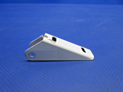 Piper PA-28R Nose Gear RH Door P/N 67352-001 NOS (0326-953)14