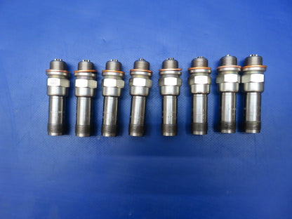 Tempest Spark Plug P/N URHM38E LOT OF 8 NOS (0926-795)4