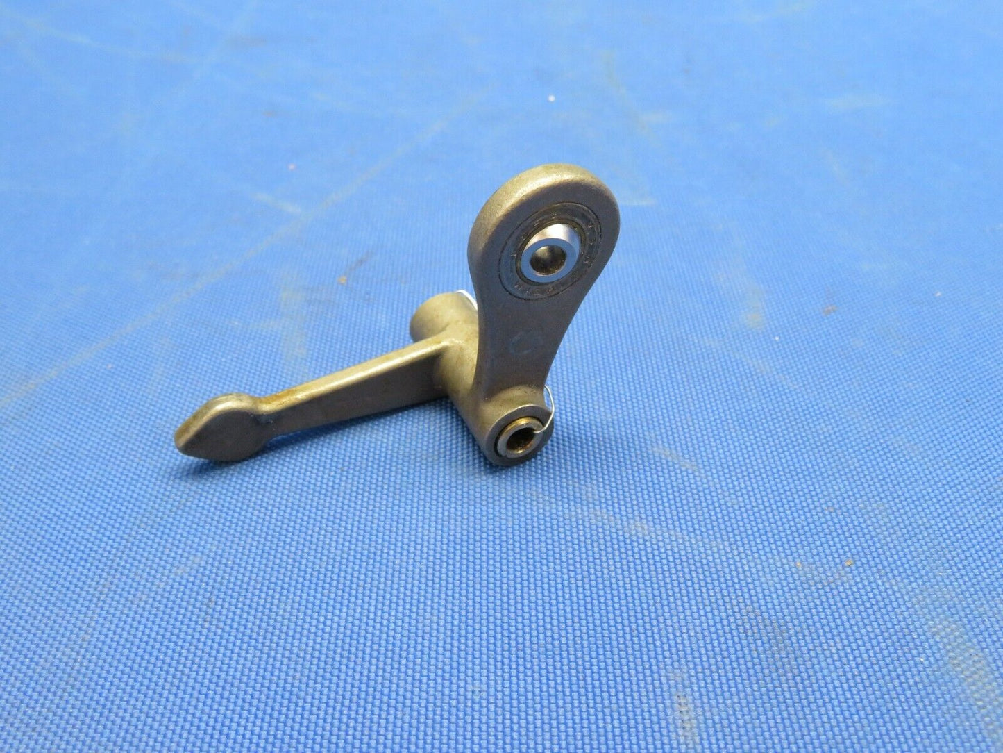 Cessna P210N Bellcrank Cabin Door P/N 2117111-1 (1020-155)