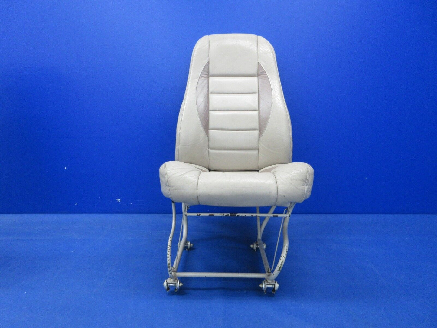 Piper PA-32RT-300T Lance II Front Co-Pilot Seat Assy P/N 79337-20 (0924-1422)
