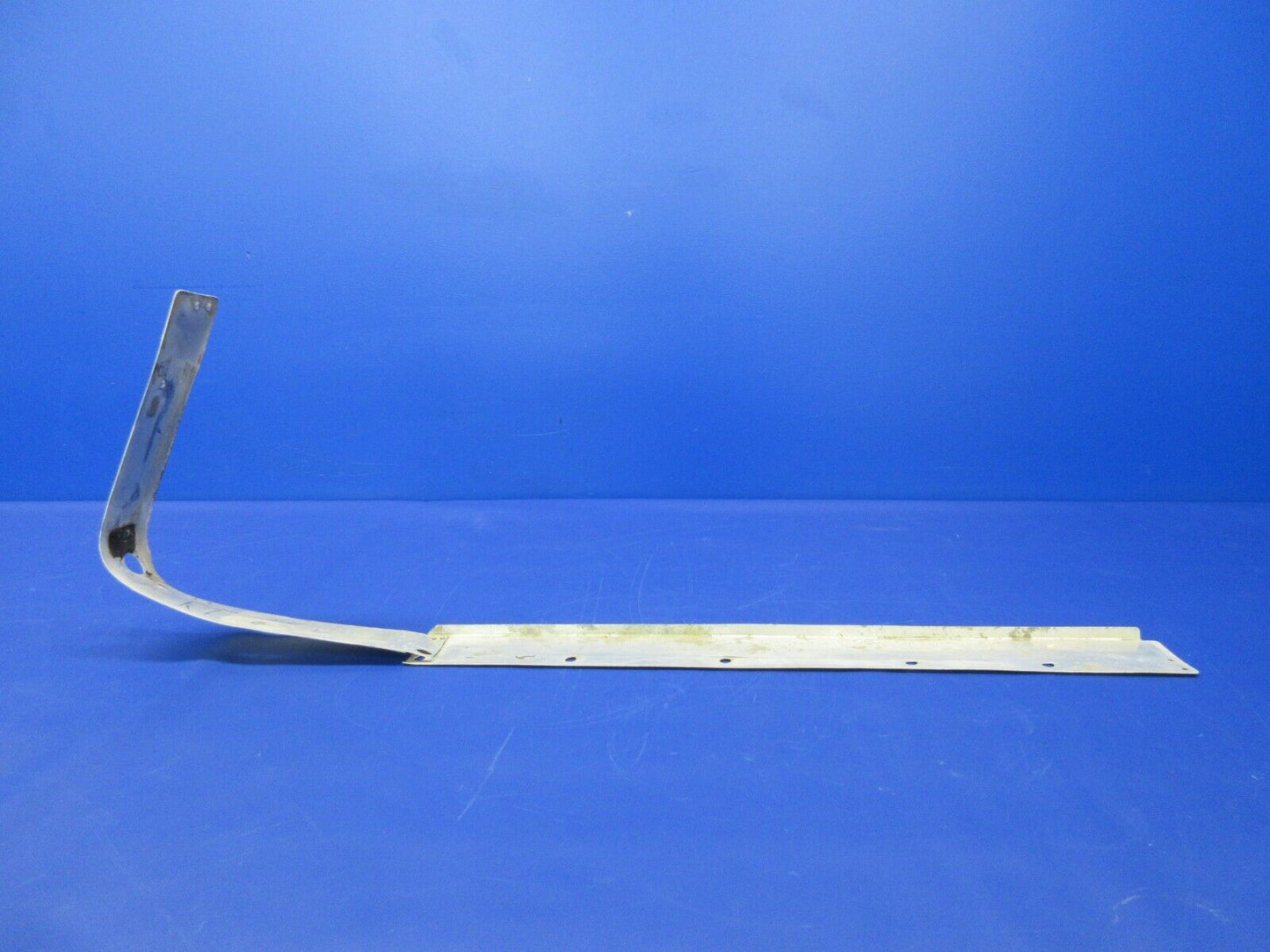 Early Cessna 210 LH Wing Lower FWD Fillet P/N 1200080-1 (1224-2068)