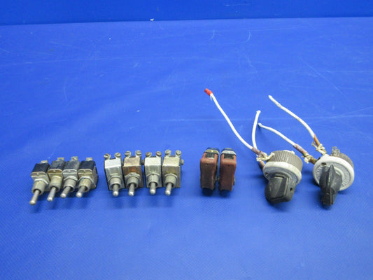Globe GC-1B Swift Assorted Switches / Rheostats LOT (0326-796)0