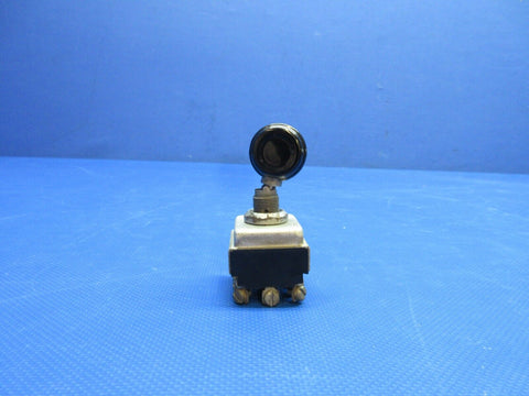 Cessna P337H Cutler Hammer Landing Gear Toggle Switch P/N 8859K44 (0724-1930)