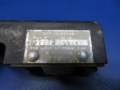 47032325