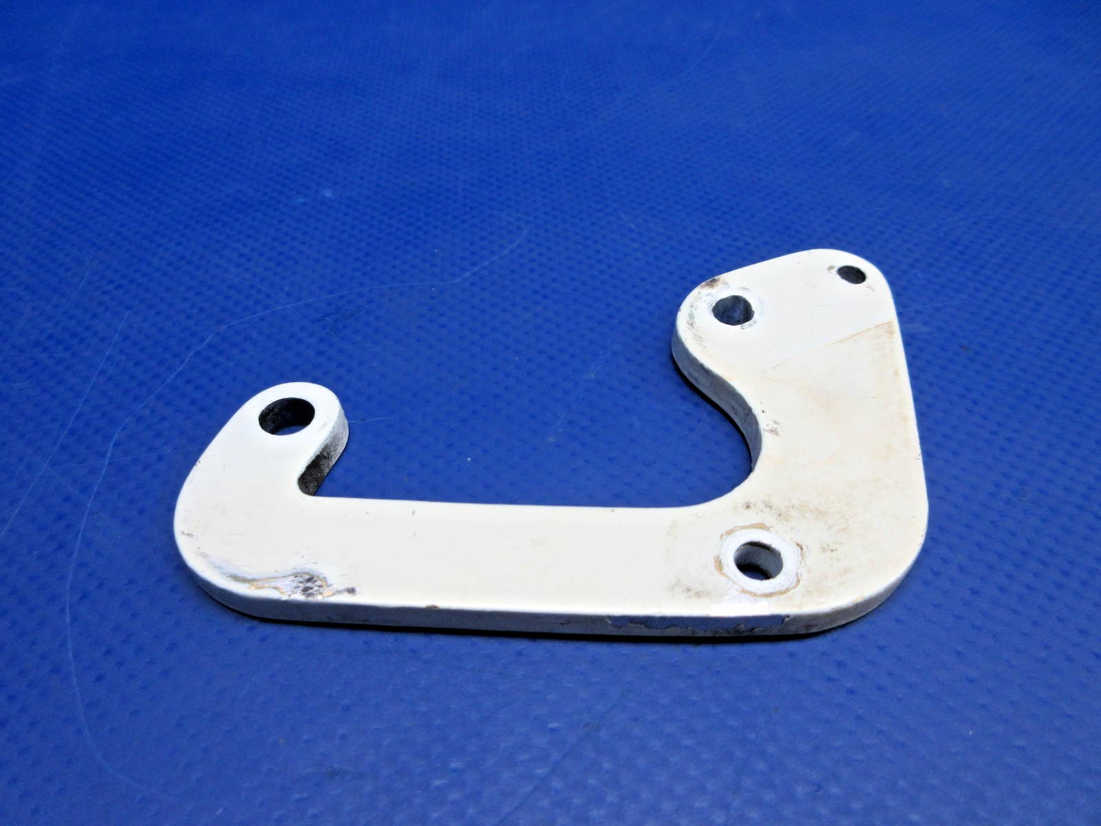 Beech Nose Gear Door Hinge FWD & AFT P/N 95-410031-17 SET OF 2 (0326-823)11