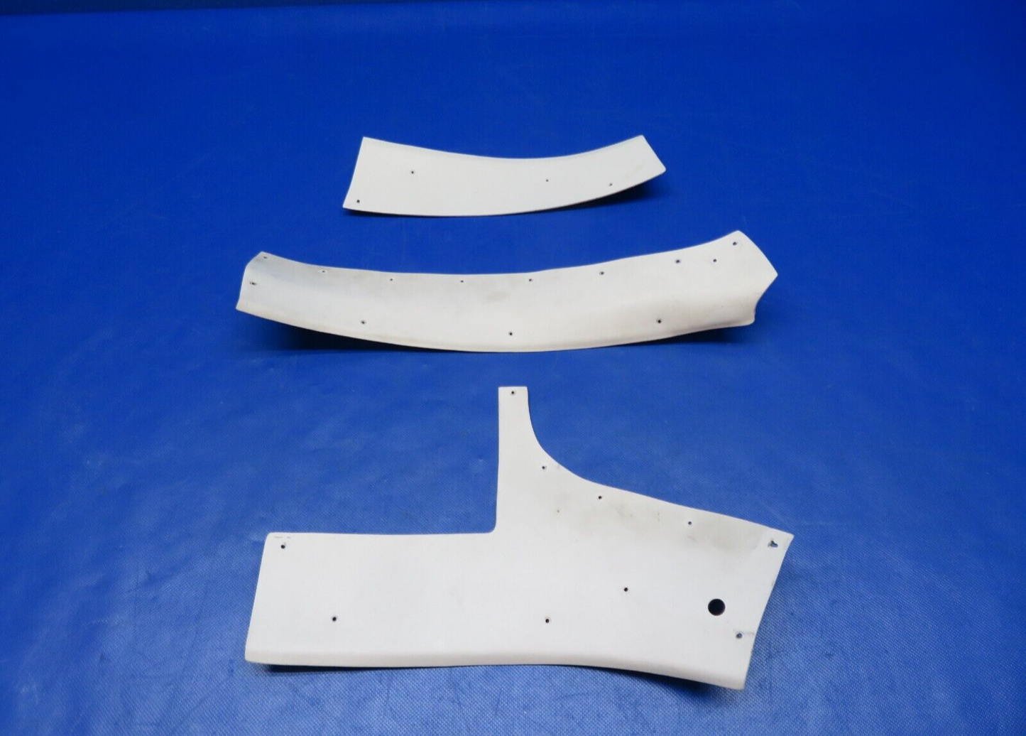 Mooney M20 / M20E Windshield Moulding P/N 130060-3 LOT OF 3 (0524-160)