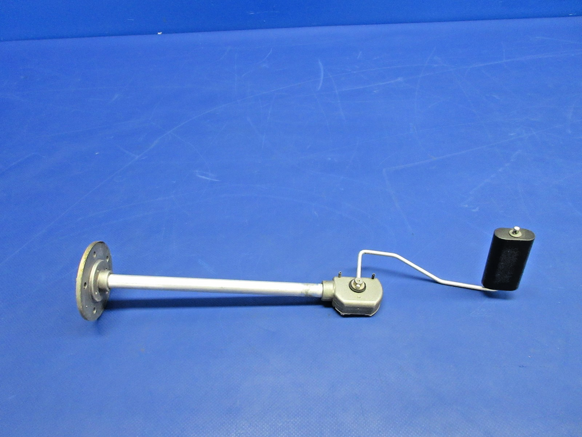 Cirrus SR22 RH OTBD Fuel Level Transmitter P/N 13467-002 TESTED (0926-731)3