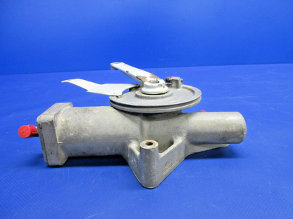 Globe GC-1B Swift RH Landing Gear Actuator P/N 15976-R (0326-751)9