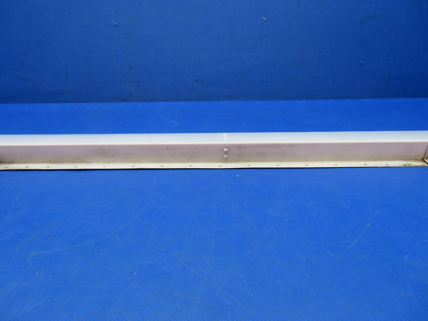 Piper PA-34-200T Seneca II RH Stabilator Trim Tab 95864-01 (0524-1724)