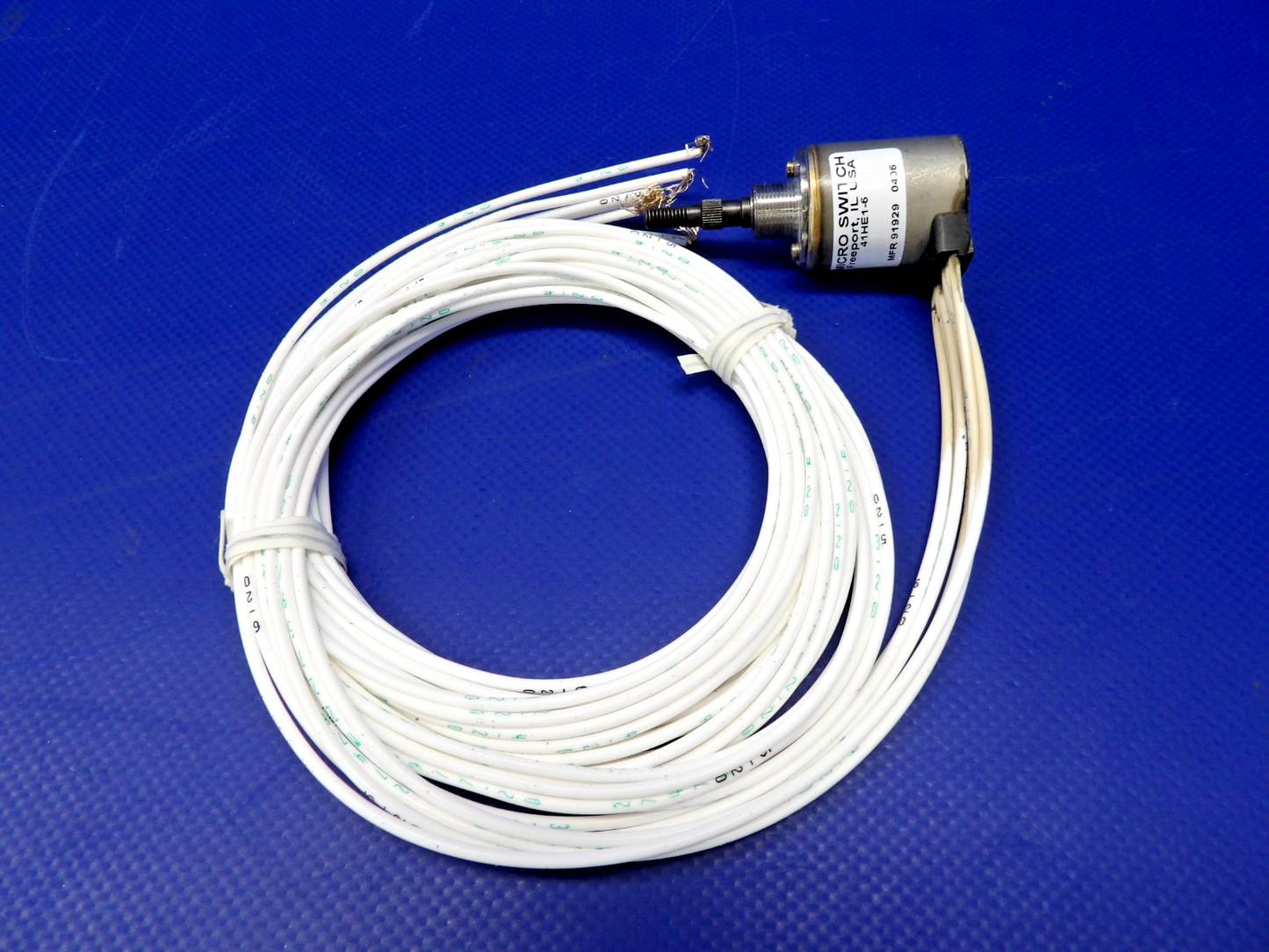 Beech Beechjet 400 Honeywell Main Gear Safety Switch P/N 41HE1-6 NOS (0426-1277)6