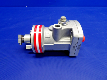 McCauley C290D3-R / T23 Propeller Governor P/N D-20309-22 NOS (0426-1253)14
