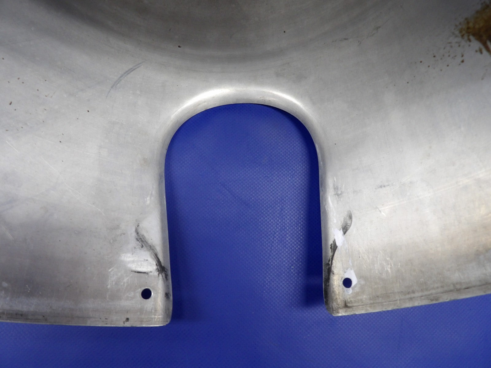 Dented Beech 58 Baron Hartzell 3-Blade Propeller Spinner P/N C3004 (0226-2028)15