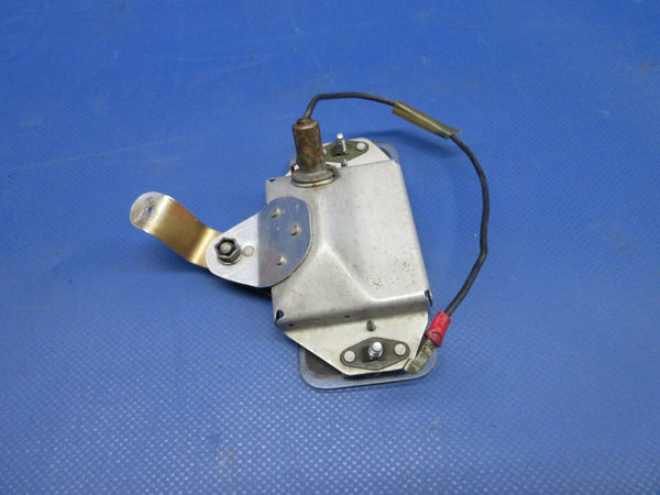 Beech 95 / D95A Travel Air Landing Gear Indicator Assy 95-324006-119 (0524-1208)