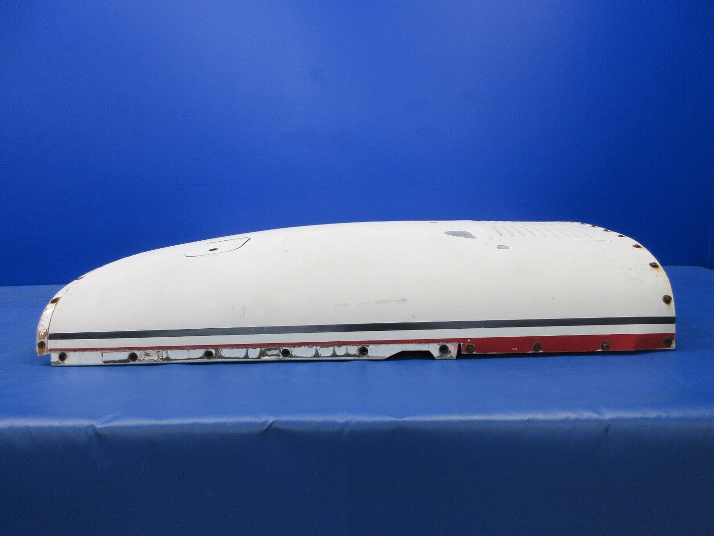 Cessna 310 / 310R Upper Engine Cowl P/N 0852014-200 (1024-1393)