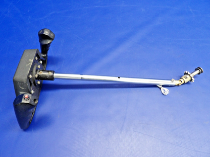 Cessna 172 /  172G Co-Pilot Control Wheel / Yoke 0760019-1 (0326-1265)2