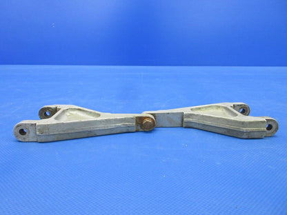 Piper PA23 Aztec Nose Gear Scissor & Bushing Assy P/N 752-914 (0324-718)