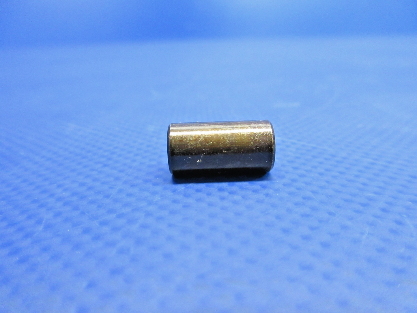 Cessna Flap Roller Bushing w/8130 P/N 0523919 LOT OF 9 NOS (0426-713)9