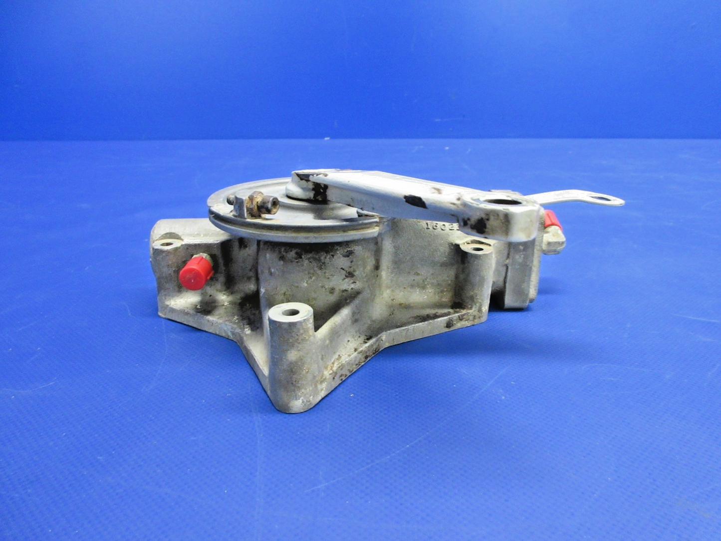 Globe GC-1B Swift RH Landing Gear Actuator P/N 15976-R (0326-751)5