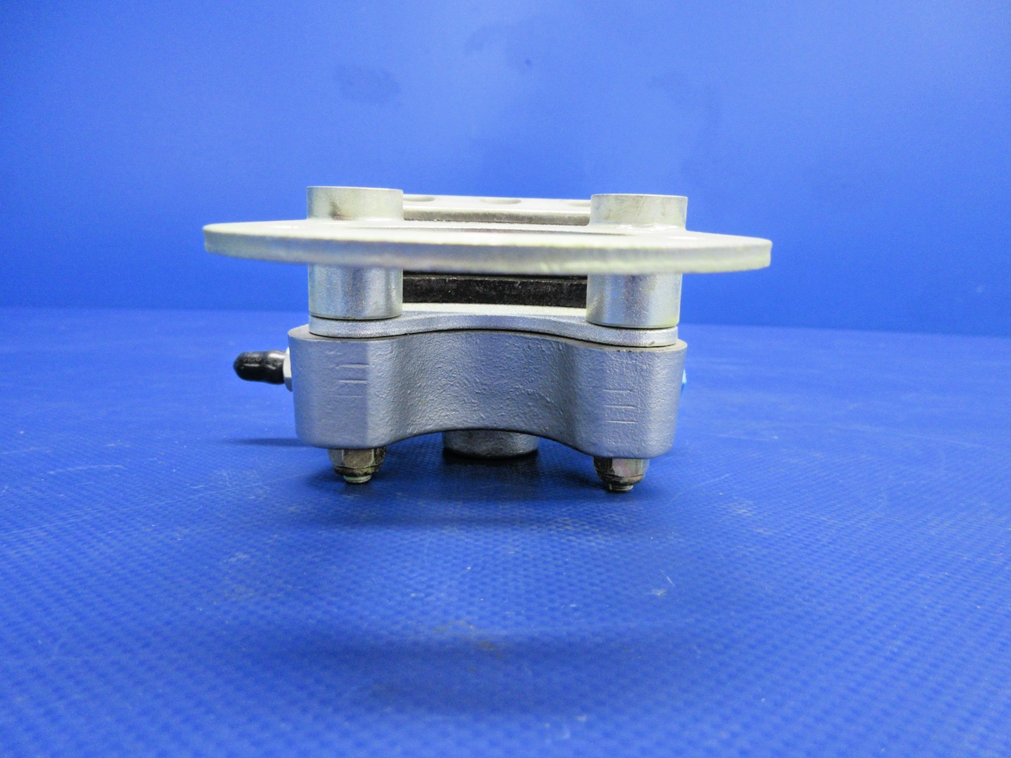 Cleveland 30-63P Brake Caliper w/Torque Plate 075-14000 NOS (0326-718)9