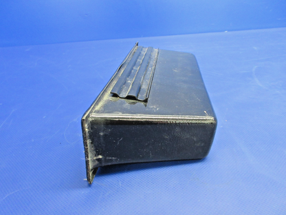 Cirrus SR22 Glovebox P/N 12219-002 (0926-798)3