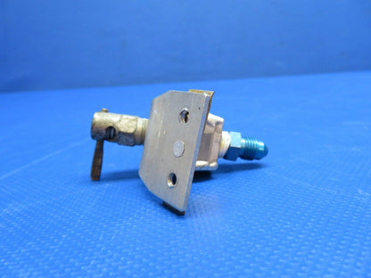 Piper PA-34-200T Seneca Manifold Pitot Static Valve P/N 37791-02 (0424-1752)