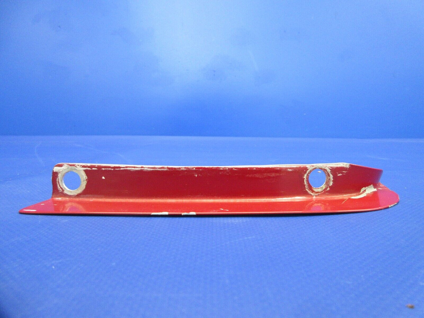 Piper PA-28-181 LH Wing Tip Recognition Light Shield P/N 36806-06 (1224-716)