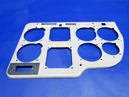 Beech D95A Travel Air RH Floating Instrument Panel P/N 96-324032-3 (0326-725)5