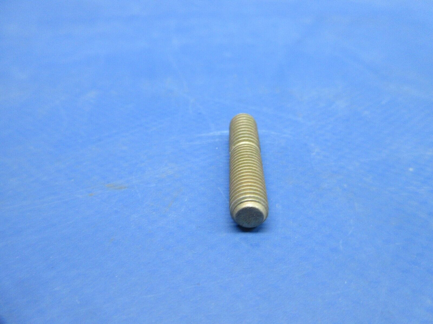 Superior Continental Studs P/N SA401893 LOT OF 20 NOS (1124-842)