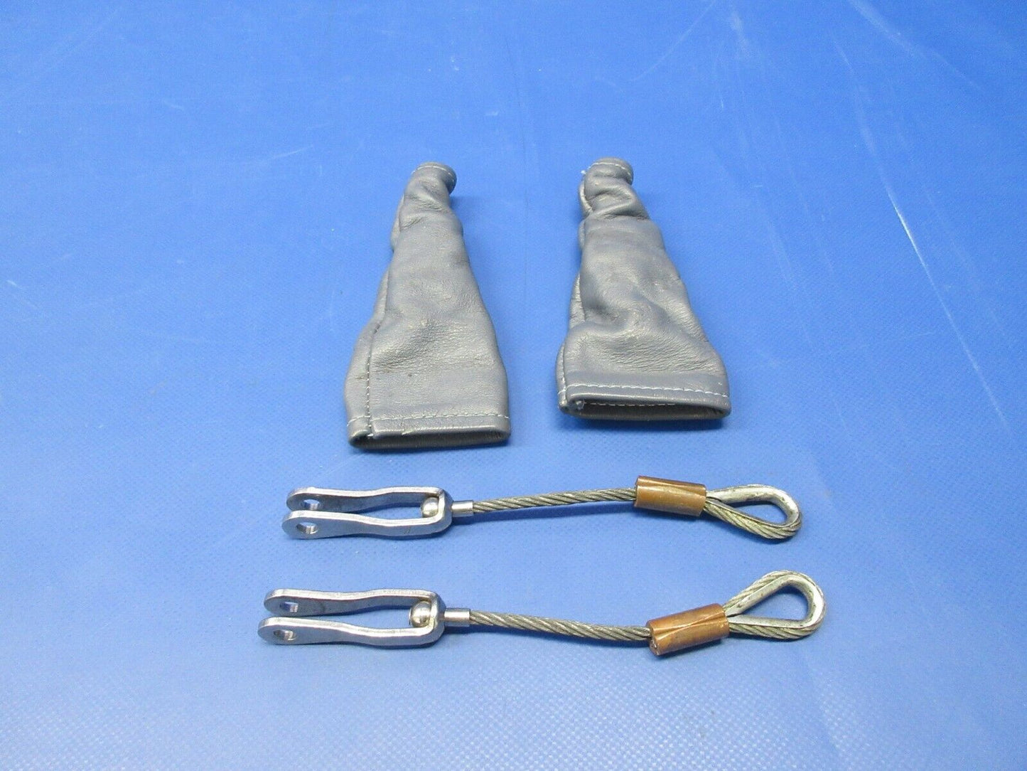 Piper PA-34-200T Seneca II Seatbelt Attachment Cable Cover 96908-00 (0524-1250)
