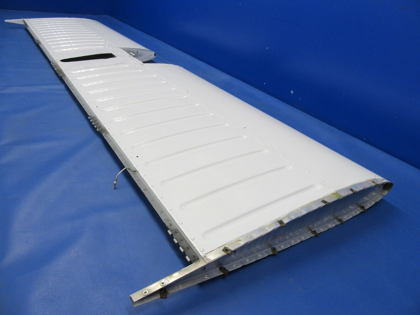Minor Damage Piper PA-32RT-300T Lance II Stabilator Assy P/N 38400-03 (0724-12)