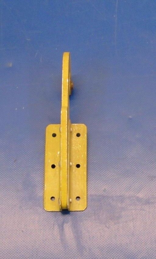 Piper Navajo Nose Gear Hinge AFT P/N 41610-008 (0617-17)