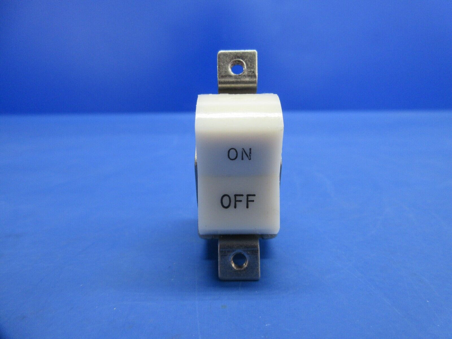 Enstrom 280FX Helicopter Klixon 5 AMP Circuit Breaker P/N 20TC2-CA-5 (1124-781)