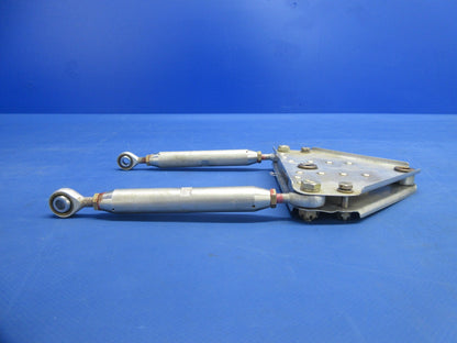 Enstrom 280FX Helicopter Tail Rotor Bellcrank LH & Rods 28-16154-1 (1124-800)6
