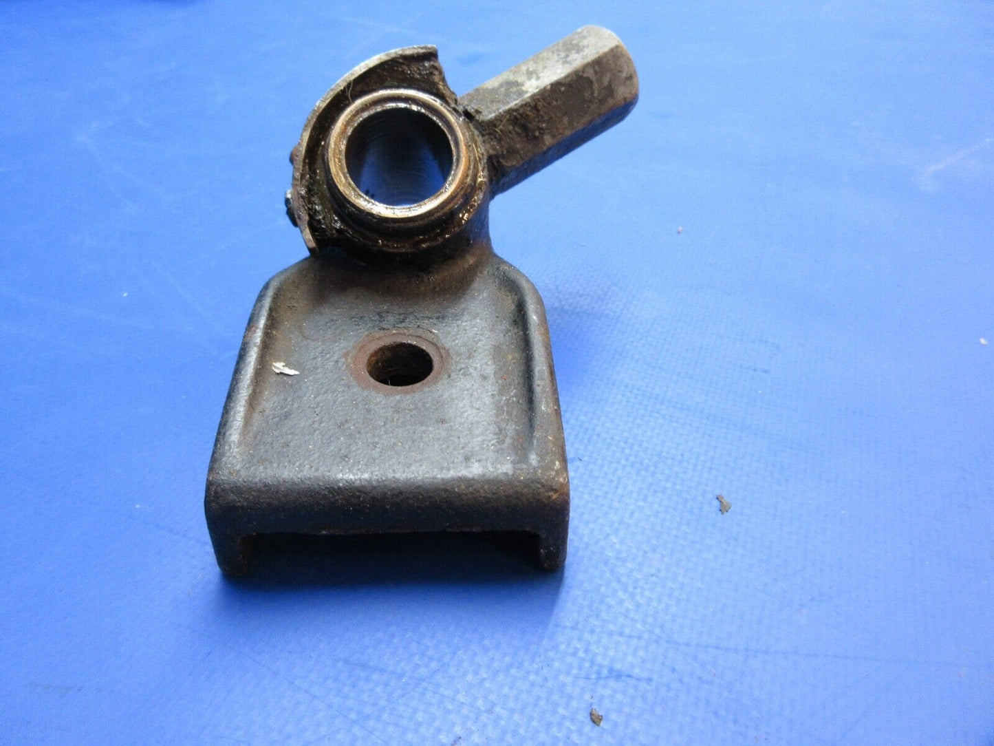 Stinson 108-1 Maule 8" Tail Wheel Pneumatic 3/4" Fork Shaft TW-100 (1023-798)