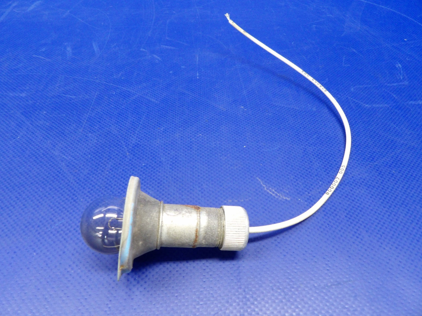 Mooney M20E Grimes Rear Position Light 13V P/N A2064-12 TESTED (0626-1506)5