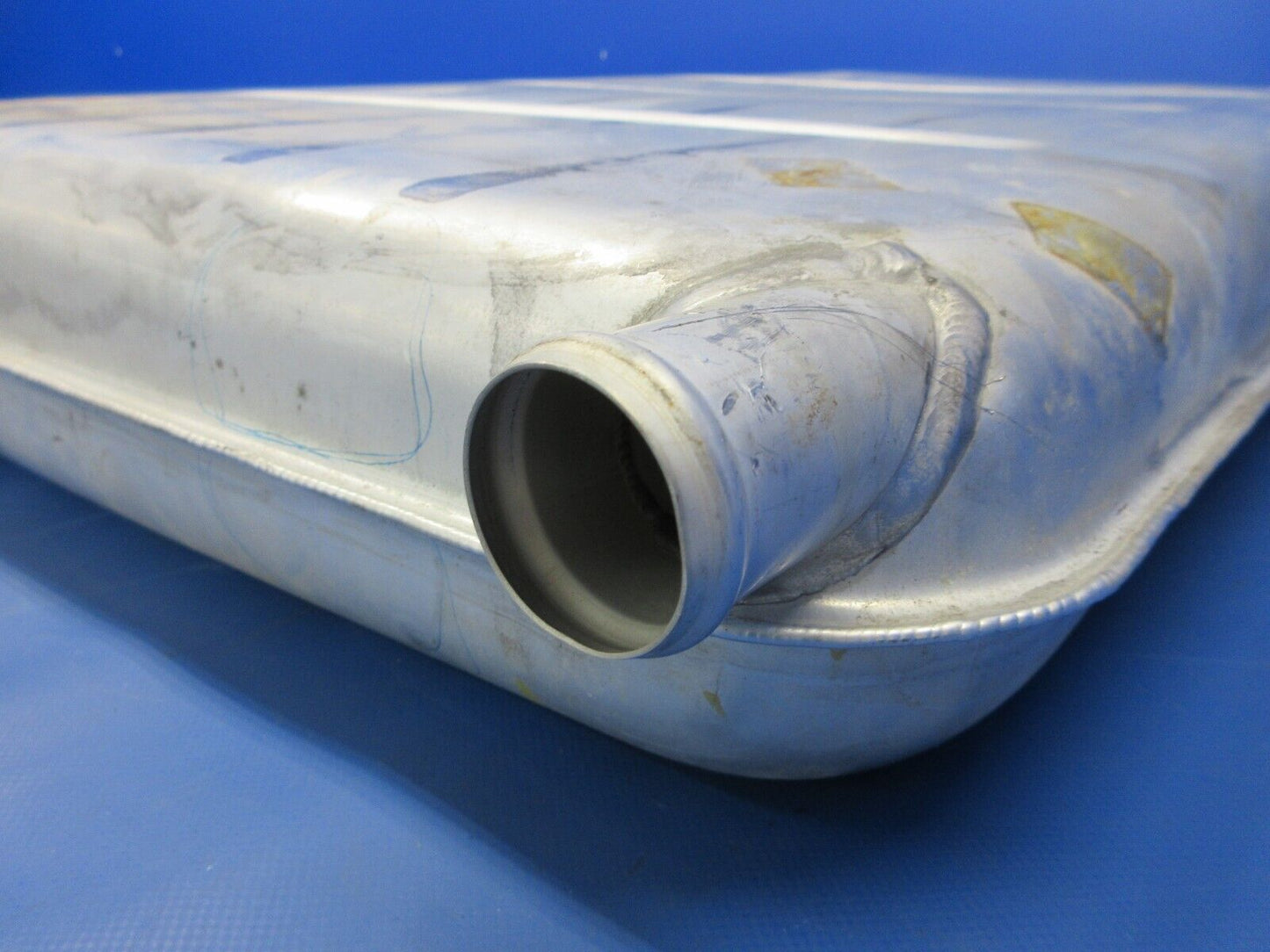 Cessna 337 /  P337H Skymaster OTBD Main Fuel Tank RH P/N 1516132-16 (0724-2038)