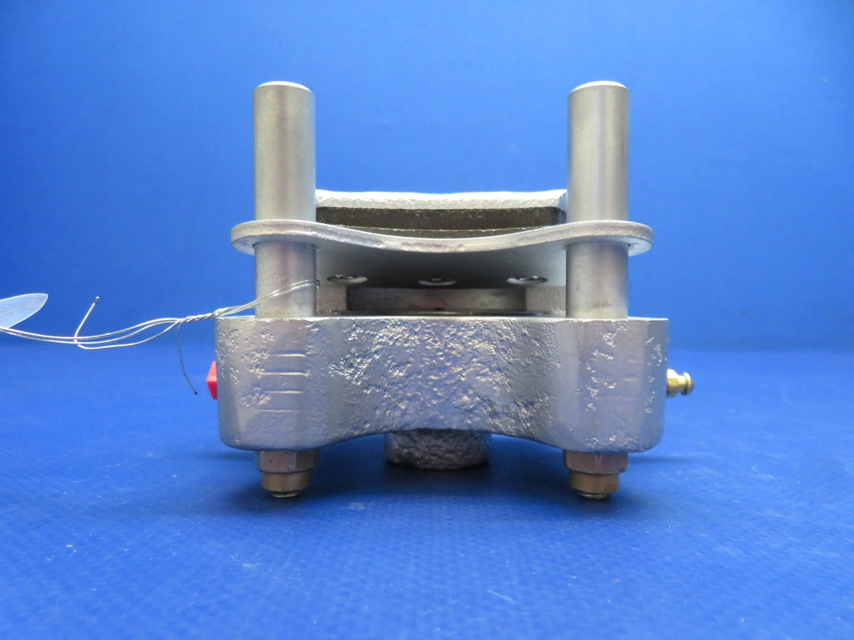 Cleveland Brake Caliper w/ New Linings Bolts & O-Ring 30-239A REBUILT (0626-104)2