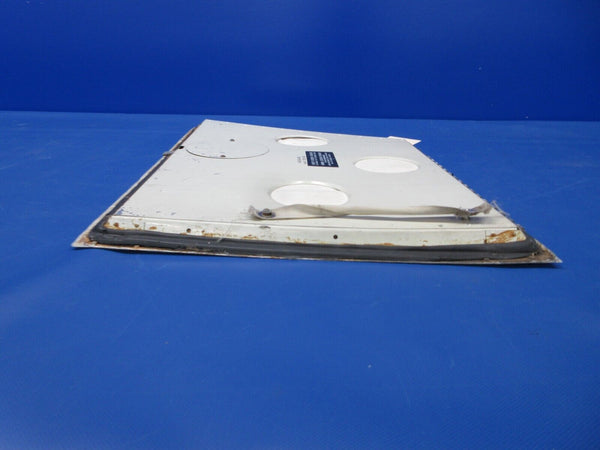 Piper PA-28-181 Archer Baggage Compartment Door Assy P/N 66793-18 (0424-671)