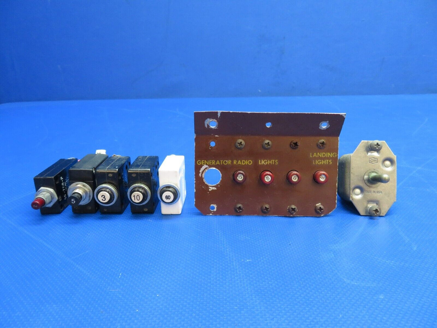 Piper PA-20 Pacer Circuit Breakers & Cutler-Hammer Switch LOT OF 10 (0824-1753)