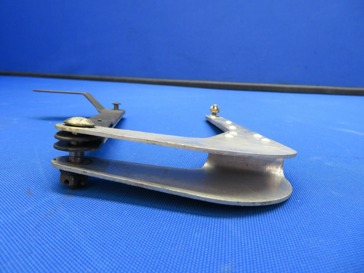 Cessna 210L Link Assy Elevator Control AFT P/N 1260741-1 (0820-466)
