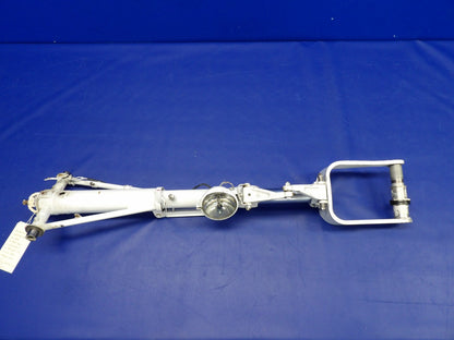 Cessna 310 / 310I Nose Landing Gear P/N 0842000-77 FOR PARTS (0326-2006)2