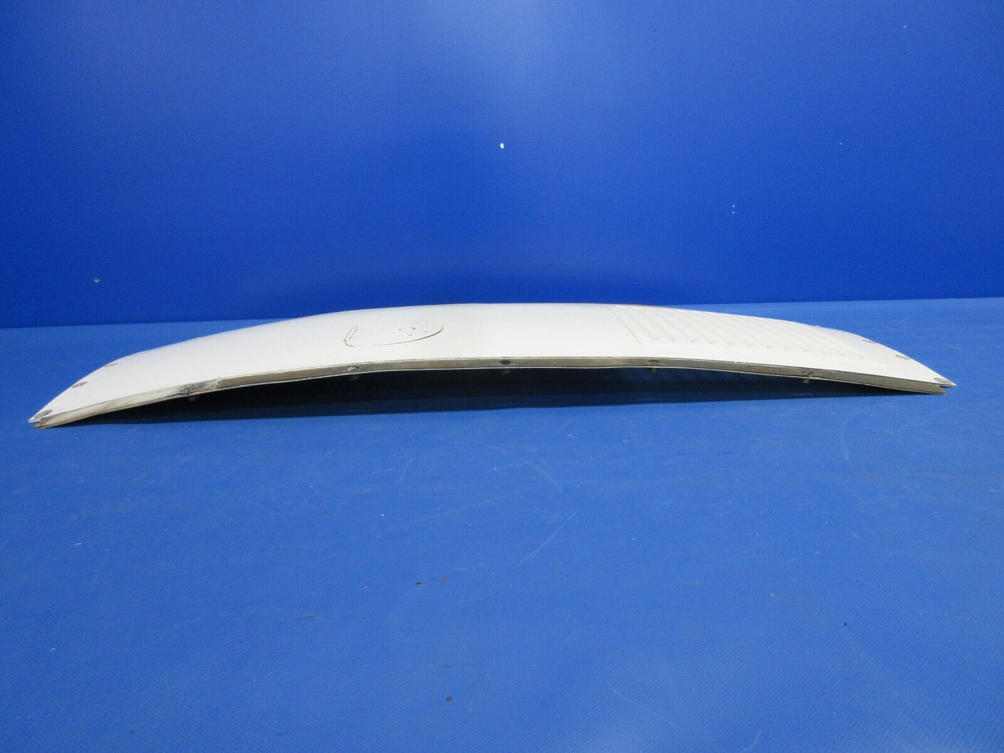 Piper PA-34-200T Seneca II Cowl Top Panel Assy P/N 67995-02 (0524-2082)