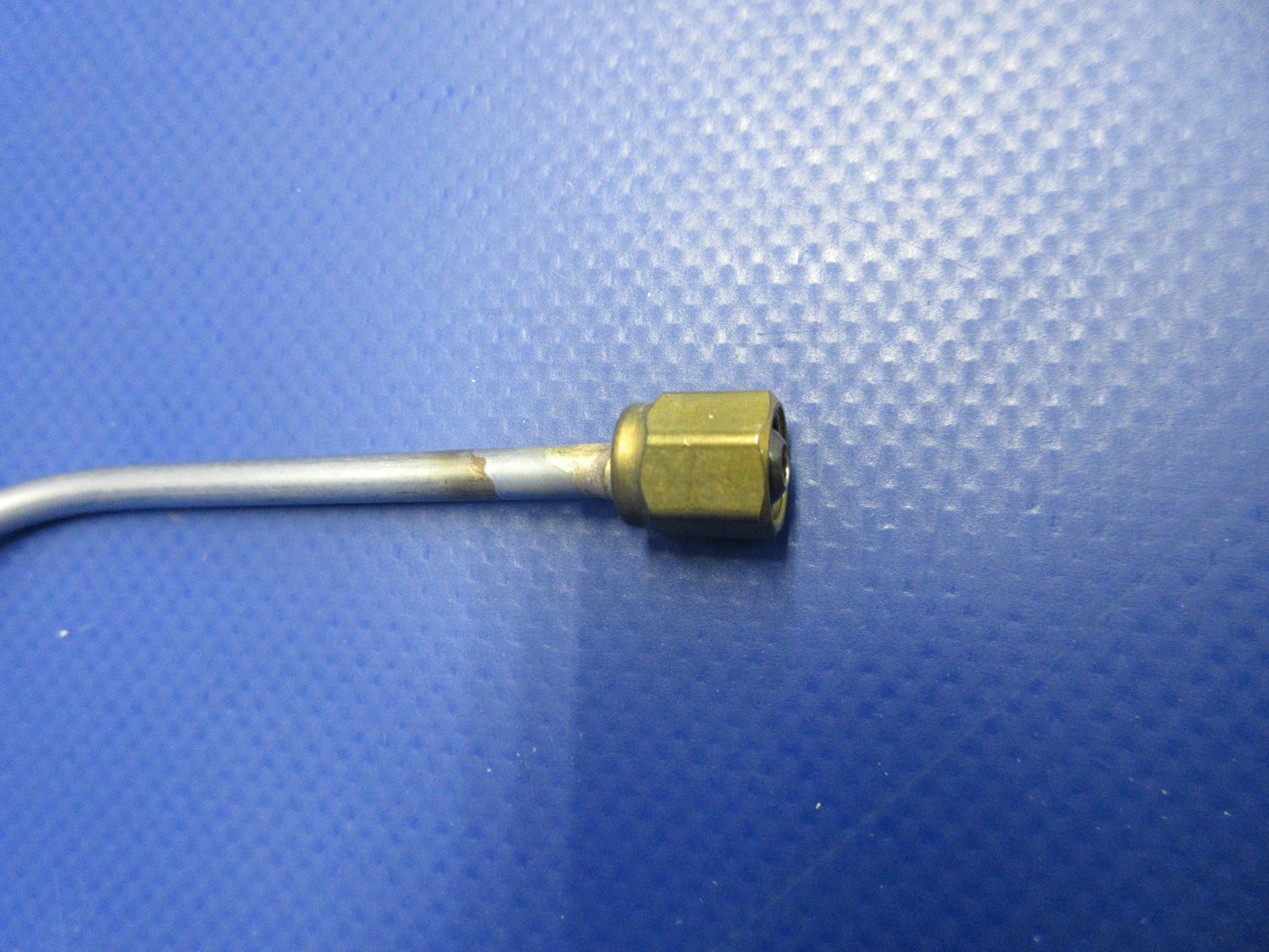 Continental Fuel Injection Bend Tube #4 Cylinder P/N 649104 NOS (0426-772)2