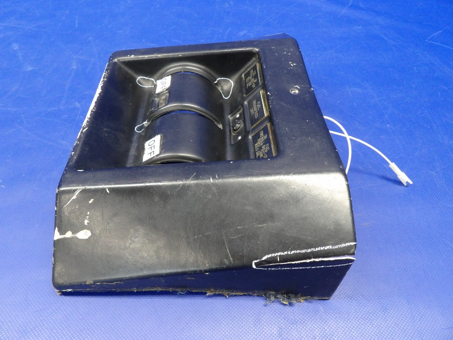 Piper PA-31T1 Cheyenne Fuel Control Panel Cover P/N 51472-02 (0626-1325)5