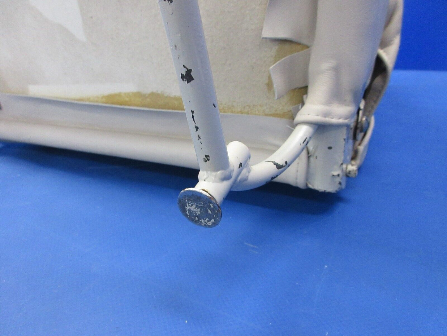 Piper PA-32RT-300T Lance II Rear LH Seat Assy P/N 79479-02 (0924-1423)