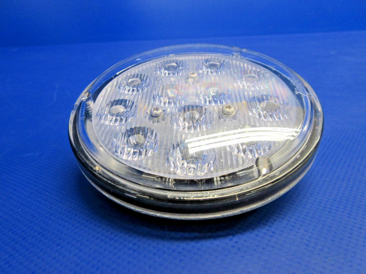 Cessna 310N Whelen P36P2T LED Taxi Light 28V P/N 01-0771833-25 TESTED (0926-744)7