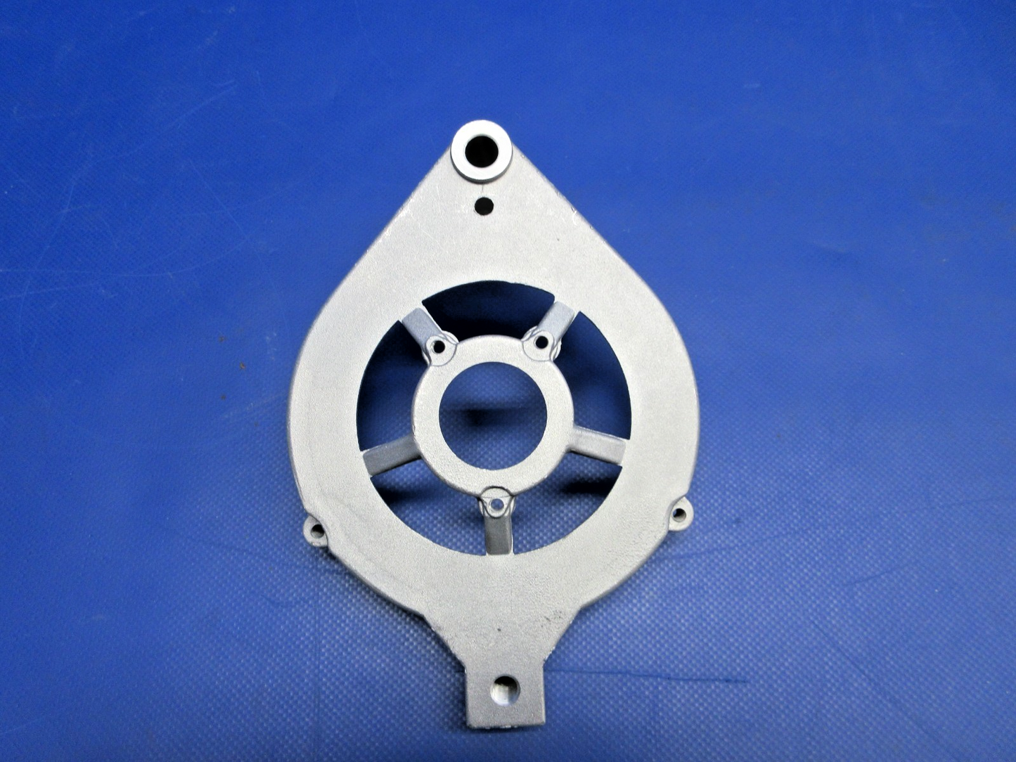 Hartzell Alternator Front Housing P/N 41052 NOS (0326-925)3