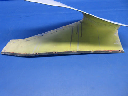 Piper PA-23-250 Aztec Fin Fairing Assy P/N 16086-00 (0524-2099)6